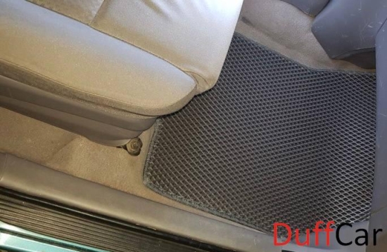 Автомобильные коврики Nissan Almera Tino I (V10) (2000 - 2006)