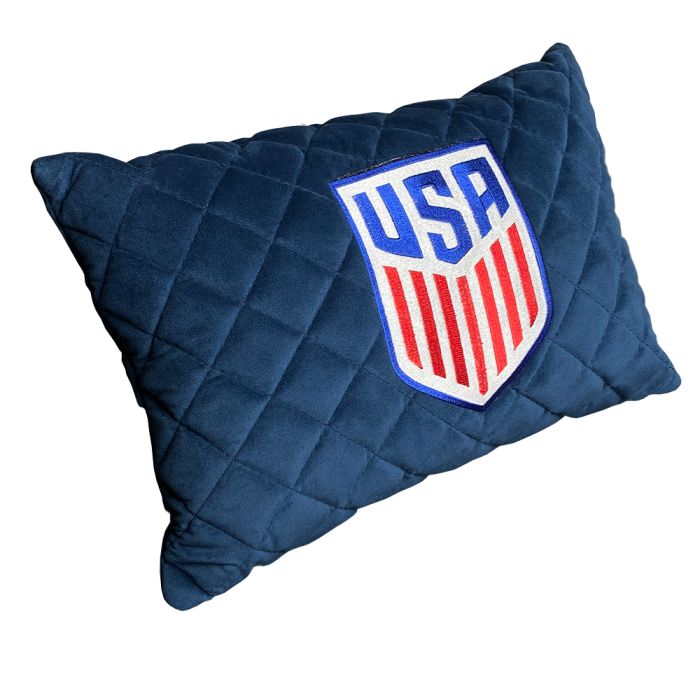 Подушки из алькантары Подушка из алькантары темно-синяя с вышивкой USA